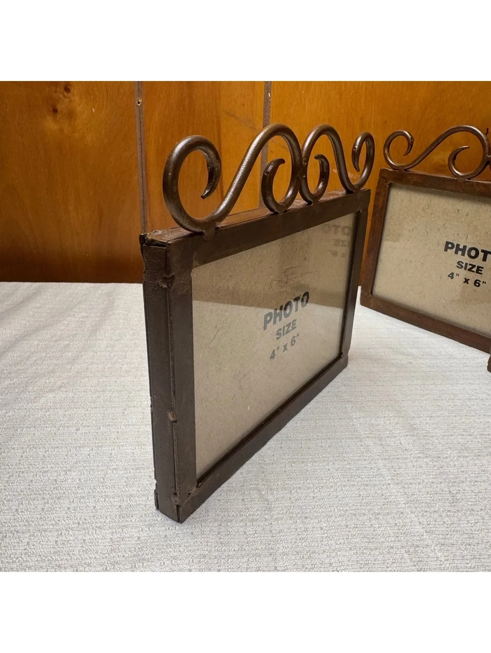 Heavy Metal Scroll Top 4x6 Picture Frame Rustic Brown Farmhouse Decor